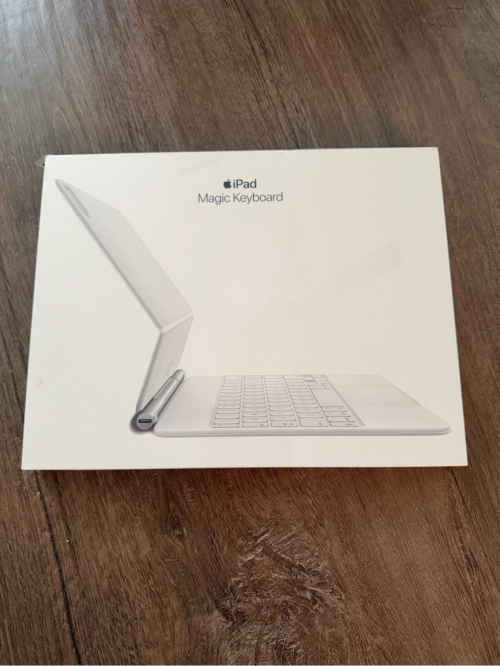 Apple iPad NWT Magic Keyboard - White/Silver - Picture 1 of 3